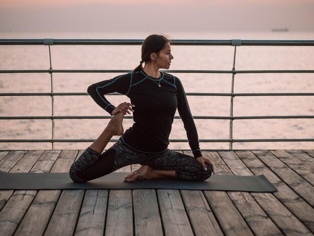Yoga for Better Sleep: Evening Flows That Relax the Body